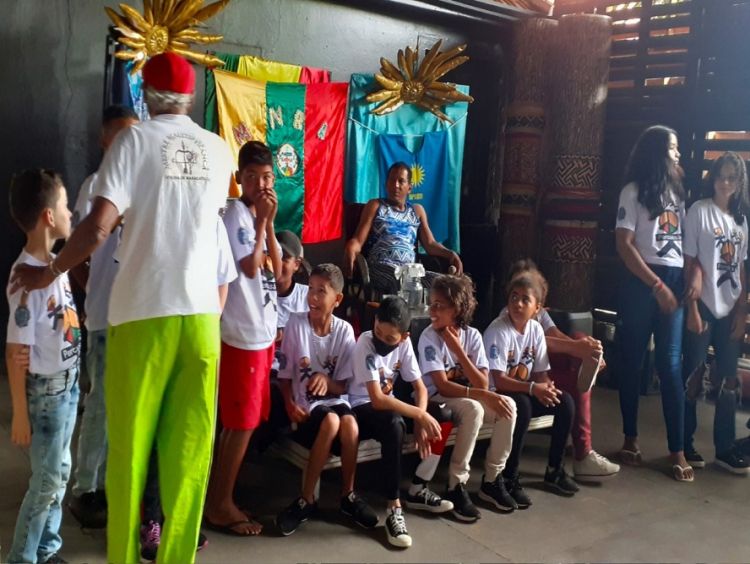 Percussão do Centro Cultural de Ibaté participa de encontro em Matão