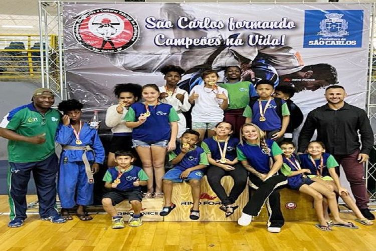 Alunos da Nave Sal da Terra participam de Festival de Judô