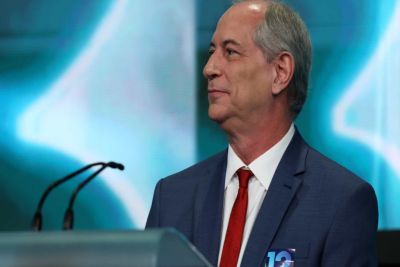 Ciro Gomes vira réu por chamar Damares Alves de &#039;bandida nazifascista&#039;