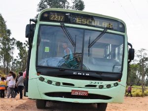 Secretaria de educação realiza inscrições para o transporte escolar rural 2023