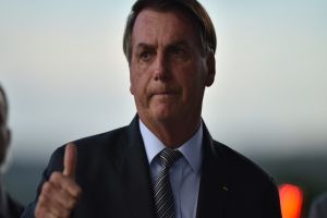 Bolsonaro grava vídeo e chama apoiadores para ato na Paulista em 25 de fevereiro