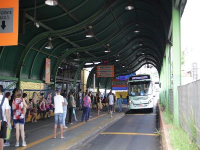 Araraquara desobriga a máscara em todos os lugares