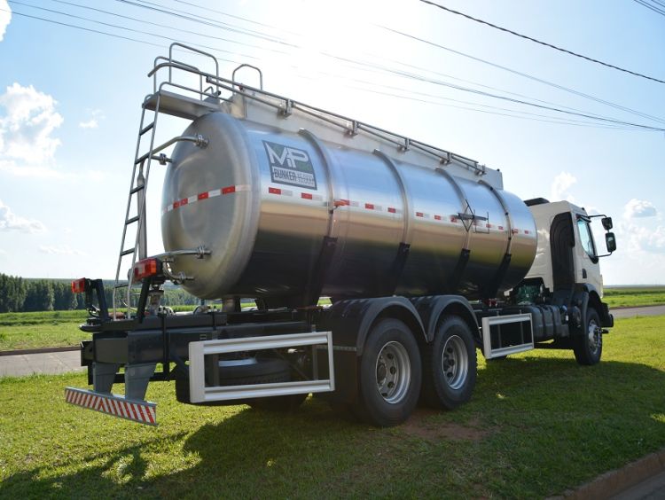 Tanque para abastecimento rápido de pulverizadores é lançamento na Agrishow