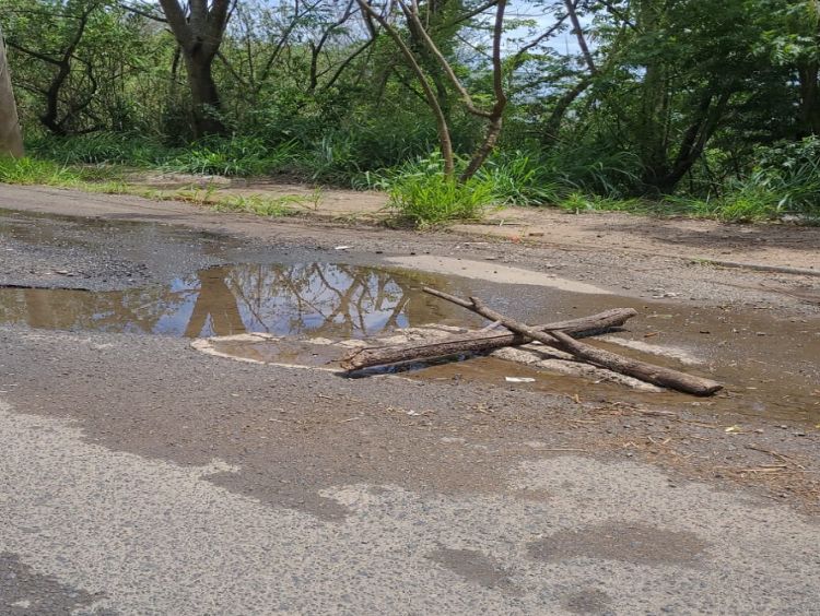 Excesso de buracos incomodam moradores no Bela Vista