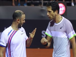 Marcelo Melo e Juan Cabal vão à final de duplas no Rio Open 2023