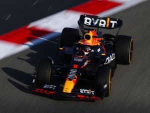 F1 2023: Verstappen completa 157 voltas e lidera 1º dia de testes