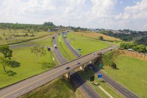 EcoNoroeste prevê 458 mil veículos nas rodovias durante o feriado da Revolução Constitucionalista