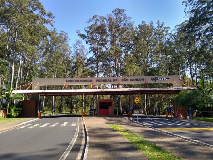 Atleta de São Carlos é campeã geral da Meia Maratona de Barra Bonita