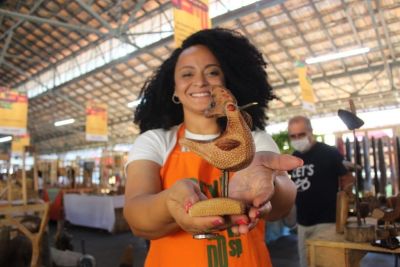 Governo de SP firma parceria com Sebrae para participantes do Revelando SP