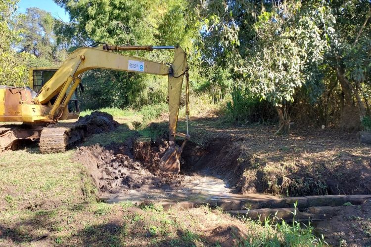 Saae começou limpeza e desassoreamento do espraiado em parceria com Daee