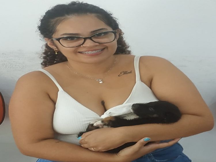 28 animais são adotados na feira do canil municipal