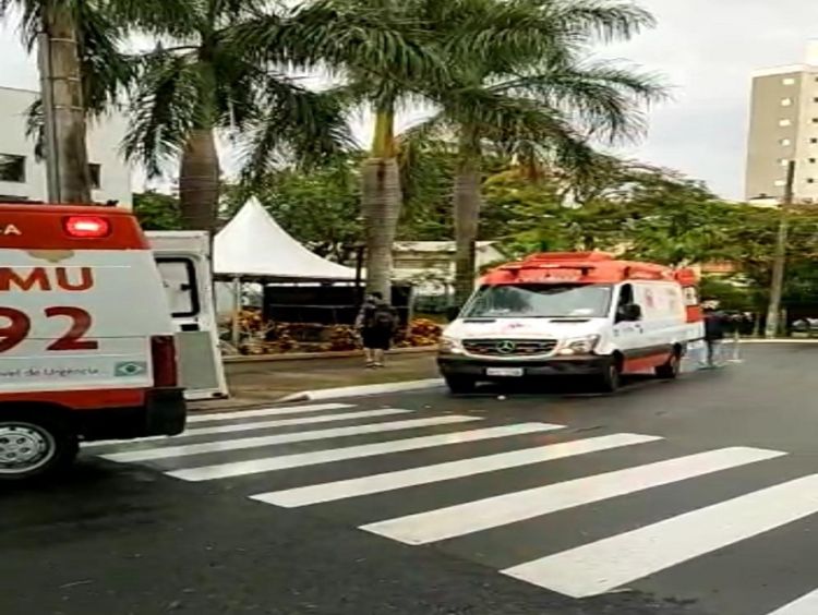 Acidente deixa motociclista com trauma na cabeça