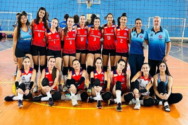 Vôlei feminino: Equipe infantil de São Carlos busca vitória em casa na APV