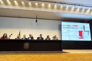 Melhora de serviços públicos e ambiente de negócios dinâmico: entidades lançam agenda para Reforma Administrativa em Brasília