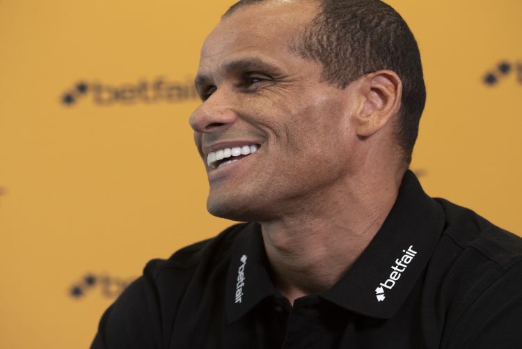 Rivaldo: &quot;Zagallo comprou briga com o Romário para me levar para os Jogos Olímpicos&quot;