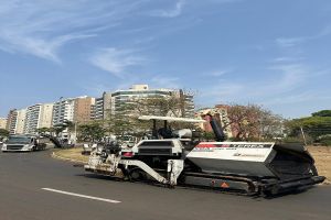 Recape na Avenida São Carlos finaliza obras dos corredores de ônibus