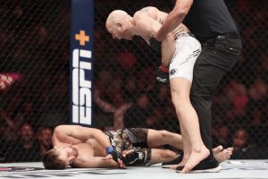 Bryce Mitchell reage ao nocaute brutal de Josh Emmett: &quot;Poderia ter sido muito pior&quot;