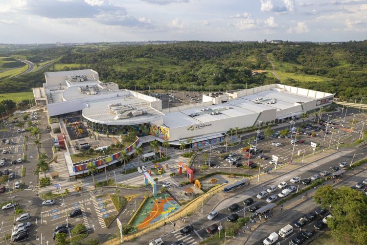 Shopping Parque das Bandeiras terá ações gratuitas para mulheres de Campinas em comemoração ao Outubro Rosa