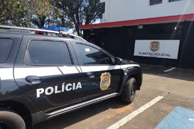 Polícia Civil de São Carlos Prende Homem por Descumprimento de Medida Protetiva