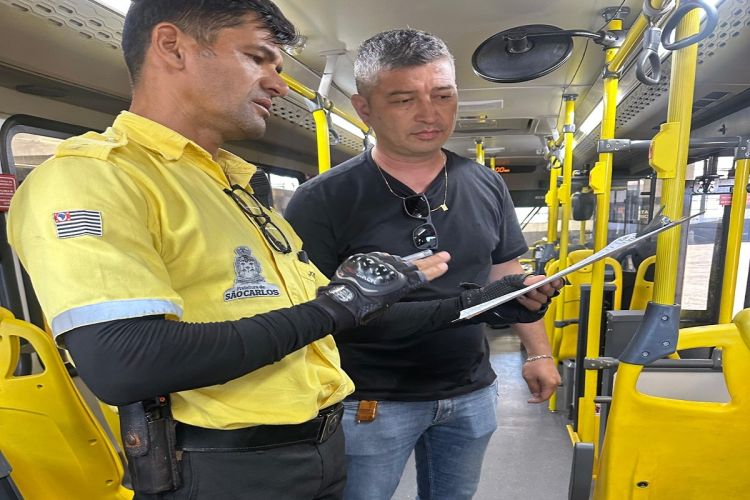 Secretaria de mobilidade urbana inicia fiscalização dos ônibus do transporte coletivo