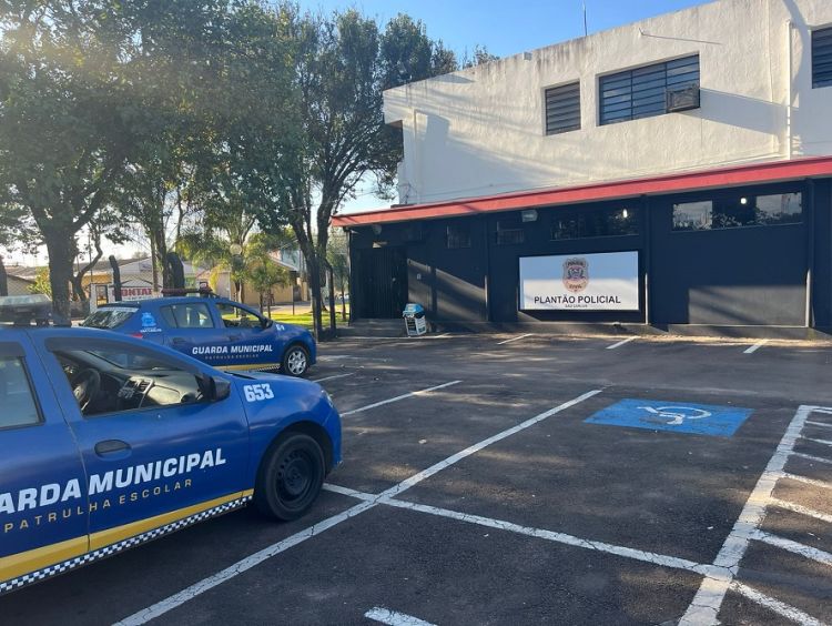 Homem vai &quot;visitar&quot; ex companheira e acaba preso