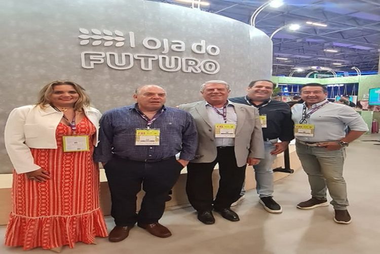 Sincomercio São Carlos participa de lançamento da &quot;Loja do Futuro&quot; na feira do empreendedor do Sebrae-SP [FE23]