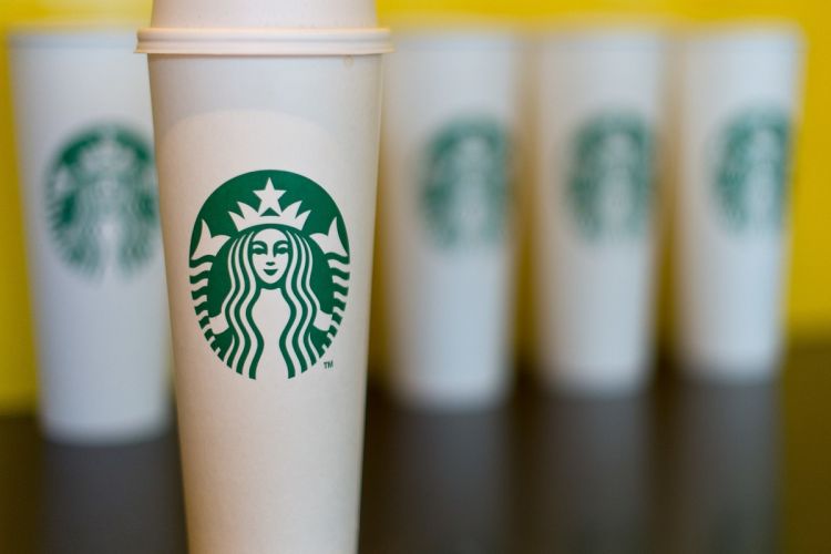 Starbucks tem receita abaixo do esperado no 3º trimestre fiscal