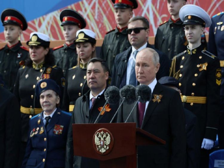 Putin promete vitória contra a Ucrânia em desfile militar em Moscou