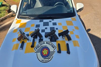 PM Rodoviária apreende quatro armas ilegais em ônibus de viagem no interior