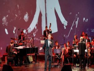 Rick Michel faz única apresentação do espetáculo Sinatra Forever em Ribeirão Preto