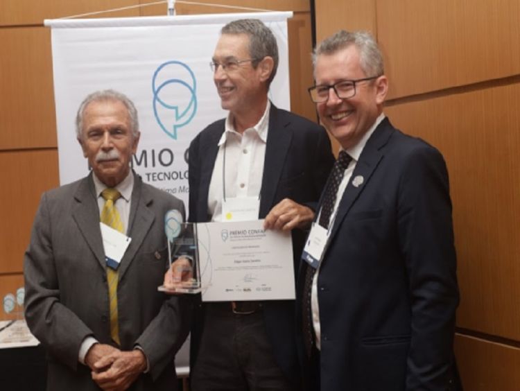 Professor da UFSCar recebe Prêmio Confap de CT&amp;I