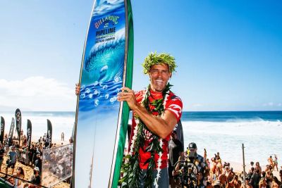 &quot;Tudo chega ao fim&quot;, diz Kelly Slater após eliminação em etapa da WSL