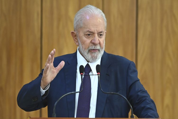 Lula apresenta PEC que cria SUS da Segurança; governadores resistem