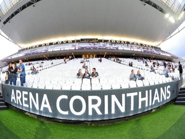 Justiça bloqueia R$ 3,8 mi do Corinthians em ação de empresa de limpeza e segurança